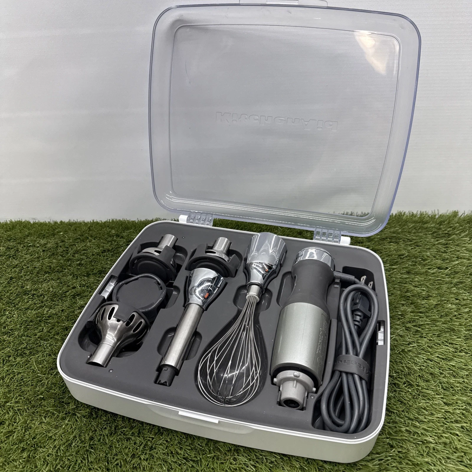 Kitchenaid KHB2561CU Immersion Hand Blender SET Complete smoothies soup sauces
Opens in a new window