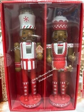 Set Of 2 Kitchen Christmas Wooden Nutcracker Cupcake Hat Gingerbread Bakers 9“