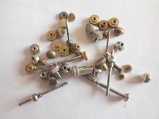 ALARM OR NOVELTY CLOCK WINDING KNOBS