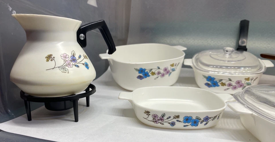Juego de Platos de Juego Vintage Chilton Corning Ware Grandes Mixtos Florales Foto 3 de 4
