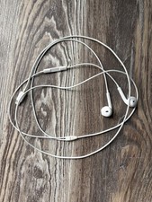 Apple EarPods with Lightning Connector In Ear Canal Headset - White