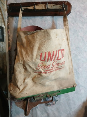 #ad #ad Seed Sower Hand Crank Farm Tool Country Barn Decor Unico Farmhouse Decor $39.99