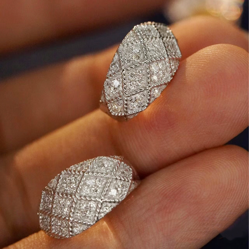 Orecchini donna huggie diamanti naturali trapuntati vita quotidiana eleganti oro bianco 14 kt - Foto 1 di 4