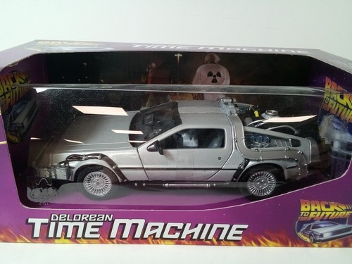 DeLorean Time Machine Die-Cast Metal Car - Picture 2 of 5