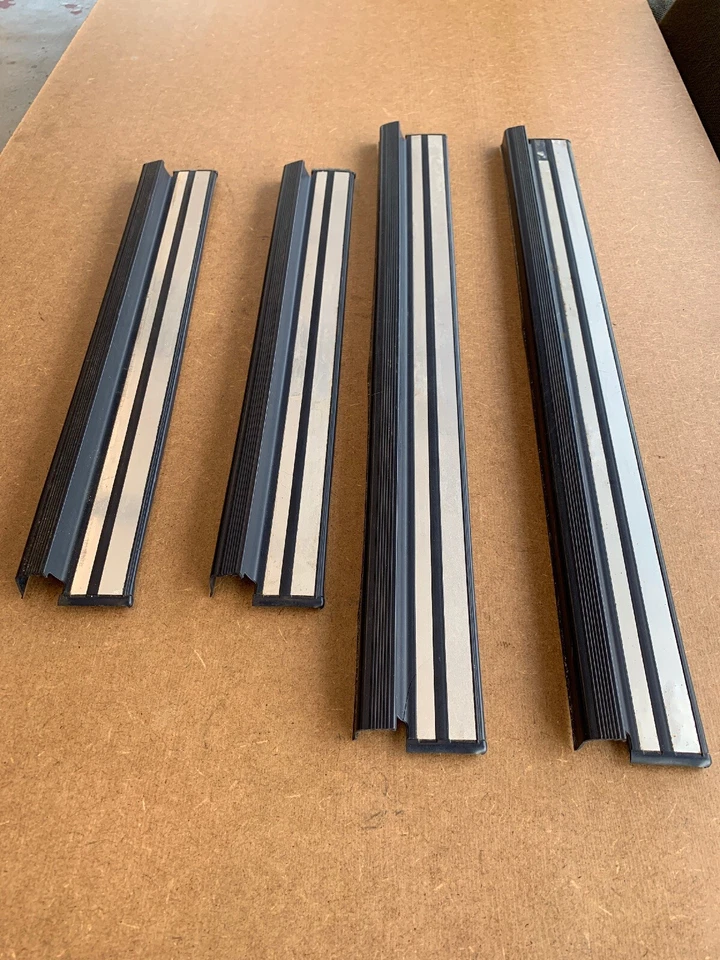 1990-1993 MERCEDES 300D 300E FRONT REAR LEFT RIGHT DOOR SCUFF BLUE  - Image 3 of 4