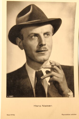 21431 Ross Film Photo Ak 3258/1 Hans Nielsen Fumer Avec Chapeau autour De 1940 - Photo 1/1