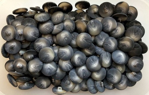 Buttons 23mm 36L Grey Beige Cream Charcoal Animal Swirl Shank Button (W147) - Picture 24 of 24