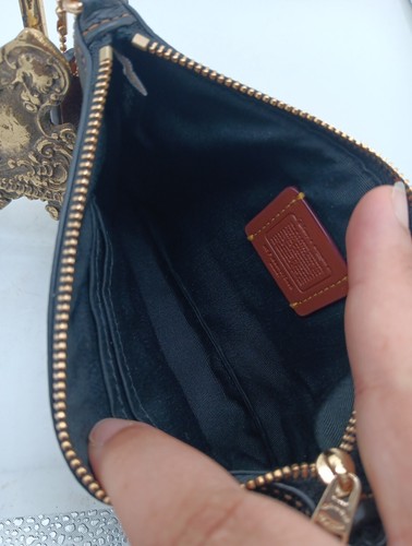 Coach X Disney Minnie Mouse Black Leather Wristlet 37540b Limited Edition - Picture 10 of 13