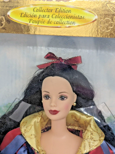 Barbie as Snow White, Collector Series, 1998, Disney Princess, Spanish & French - Picture 3 of 9