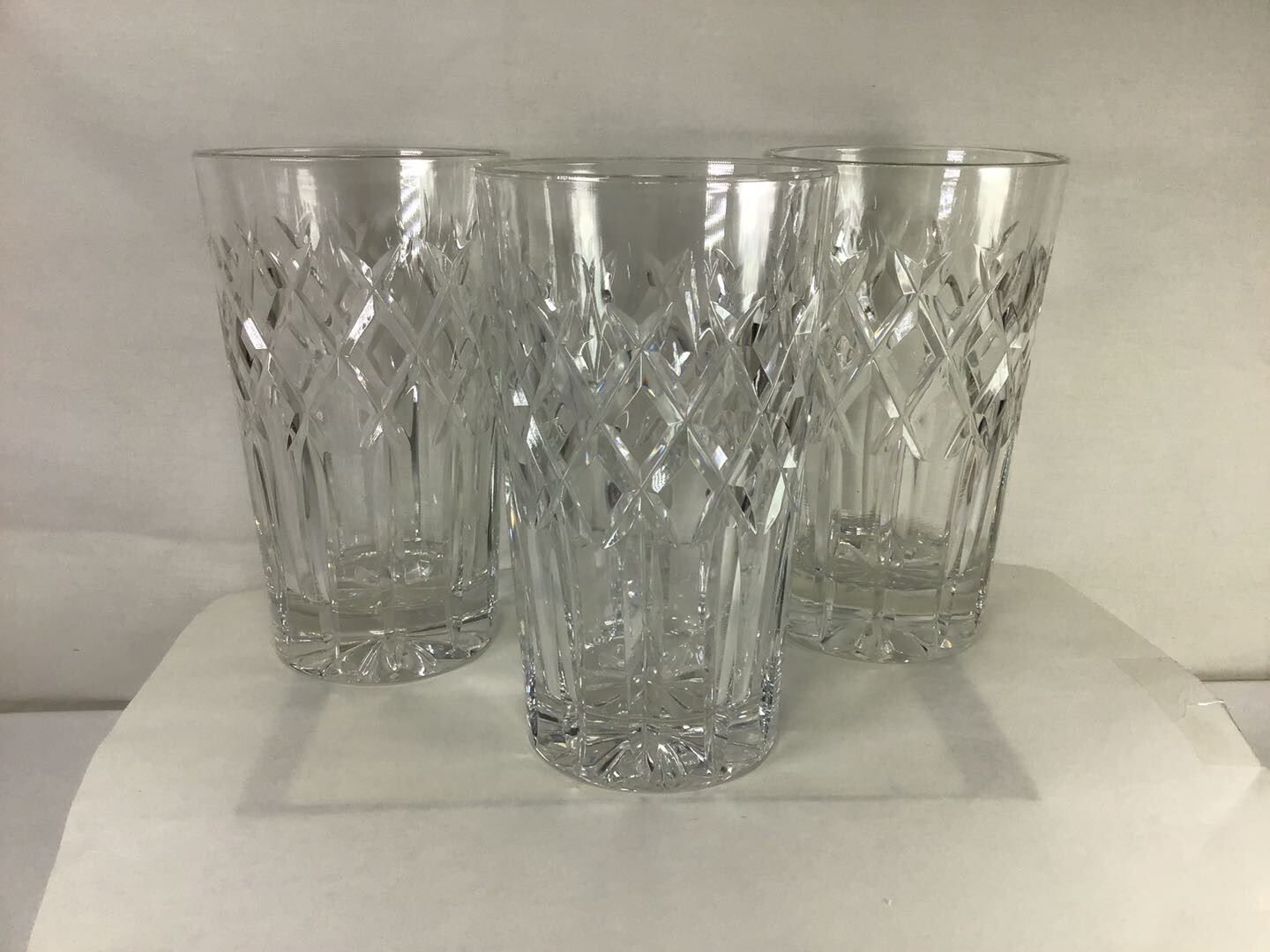 AA26 VINTAGE ANTIQUE CIRCA MID-20TH CENTURY-CUT CRYSTAL 3 TUMBLERS GLASSES