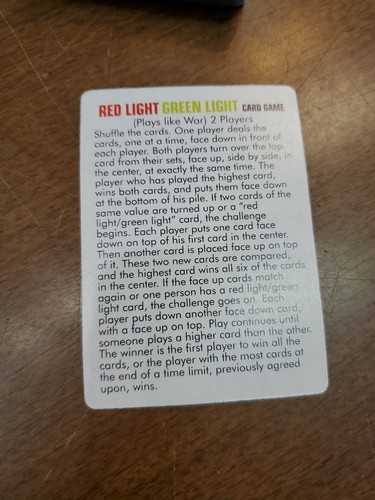 1Cd Cars Red Light Green Light Card Game - Picture 4 of 4