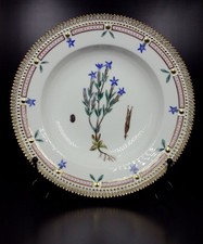 Floral Danica 9.8″ Royal