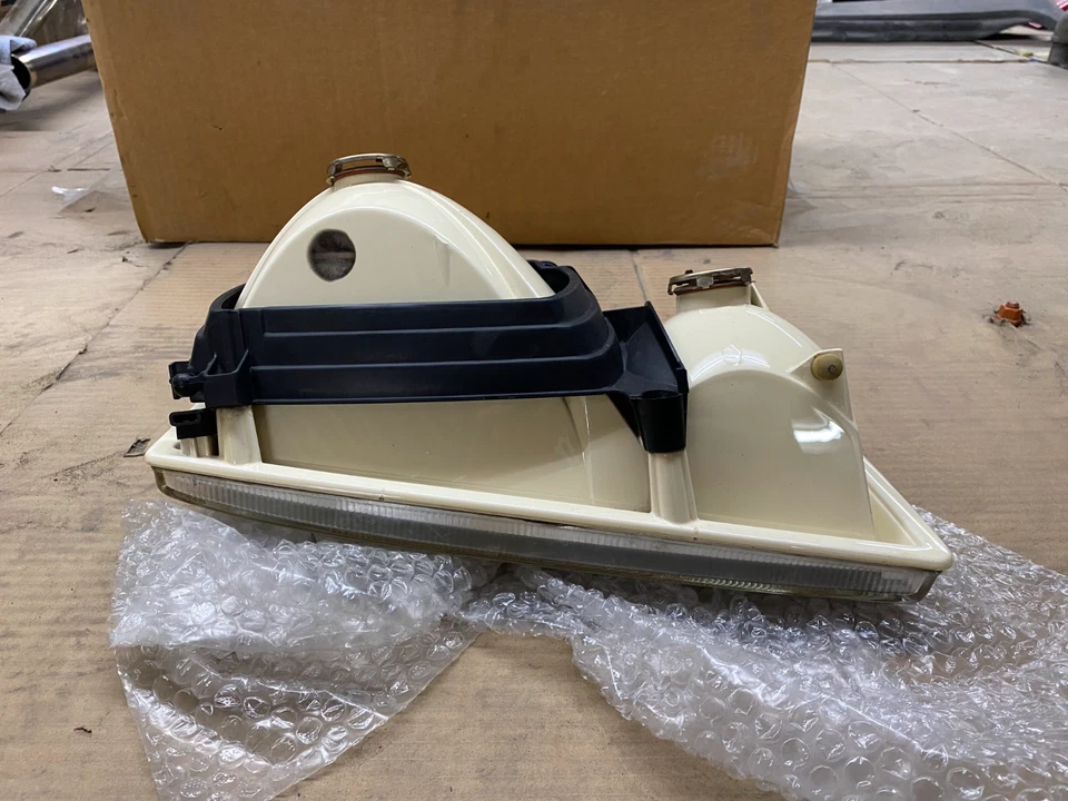 Conjunto de faros halógenos izquierdo Audi 80, 90, B4, Quattro Bosch 1991-92 OEM 441941007C Foto 2 de 4