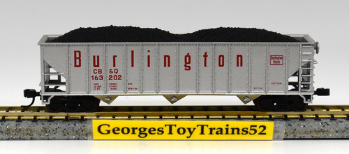 ATLAS N 1:160 #163202 PLATA CB&Q BURLINGTON 3 BAHÍAS TOLVA DE CARBÓN CON CARGA CAMIONES MTL | Condition: Used