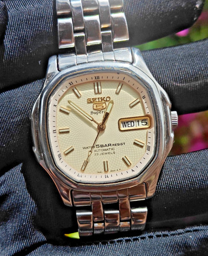 Rare Seiko 5 Superior Whirlpool White Clean Square Automatic 7S36 Watch Day Date