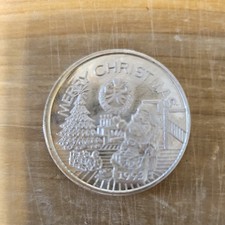 1 oz merry Christmas vintage Round .999 fine Silver Bullion 1 Troy Ounce 105.26 per troy oz