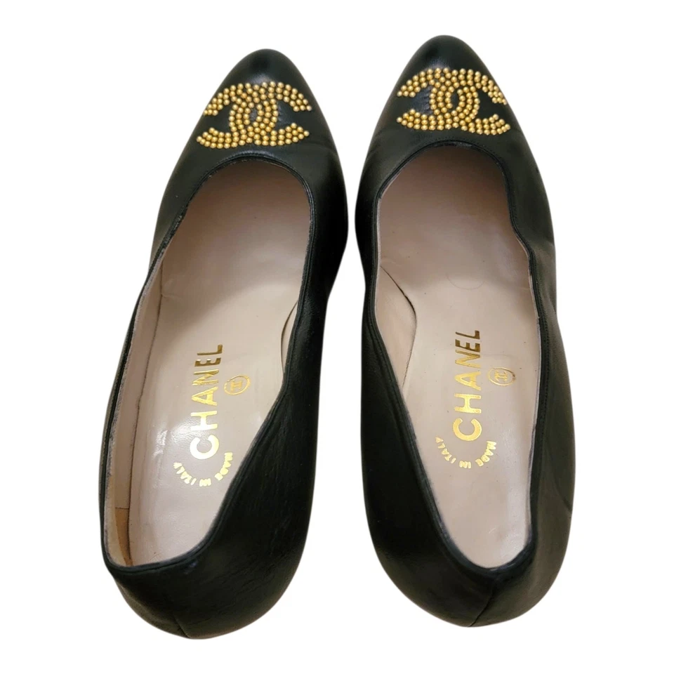 Chanel Vintage Black Leather Pumps Gold Beaded CC Logo Heels 36.5 / US 6 - Image 3 of 4