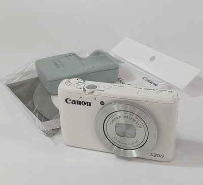 Canon PowerShot S200 White 10.1 MP Digital Camera Seven-Eleven