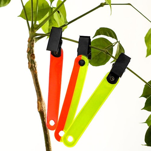 High Visibility Trail Markers With Clips Reflective Tree Tacks For Hunting DYCT - Picture 7 of 24