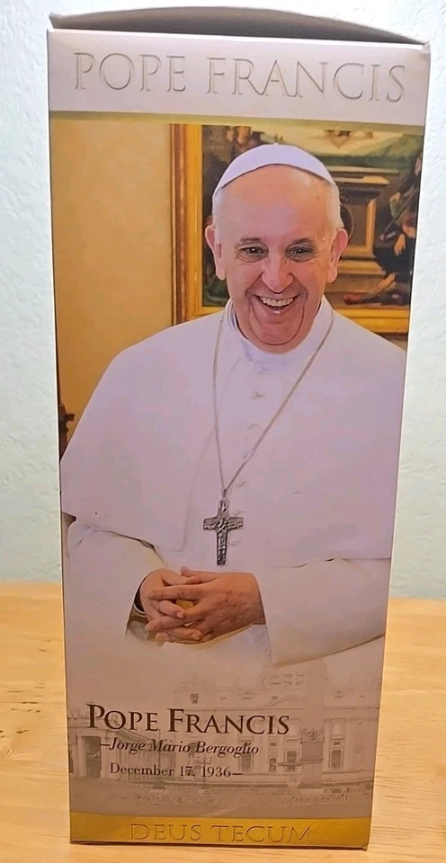 Bobblehead - Papa Francisco 8" Foto 2 de 4