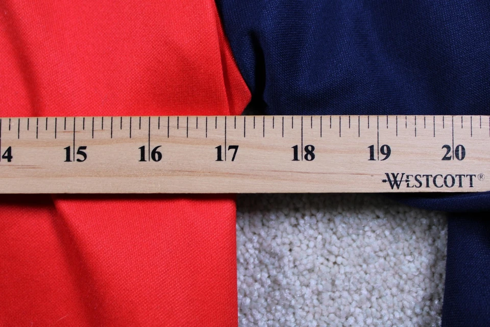 Super Mario Hoodie Youth XL 14 16 Red Blue Nintendo 2014 Graphic Pullover Game - Image 3 of 4