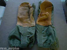 US Trigger Finger Mitten Shells, M-1905, Medium, Used