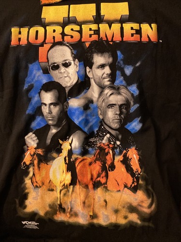 RARA T SHIRT DEADSTOCK WCW FOUR IV CAVALIERI 1998 WRESTLING ANNI 90 RIC FLAIR NERA L - Foto 4 di 6