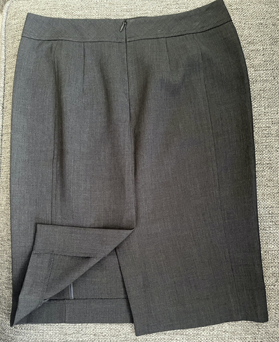 Ann Taylor Loft Size 2 Gray Pencil Skirt Classic Business Excellent Fast Ship - Picture 3 of 6