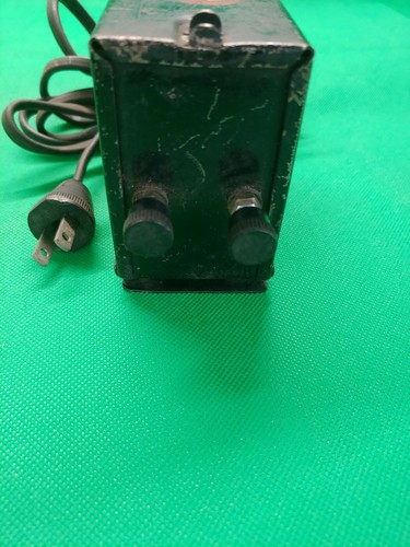 VTG 2 X LIONEL 2025 .1041 + 1 ? Train Transformer Power On Untested - Picture 9 of 10