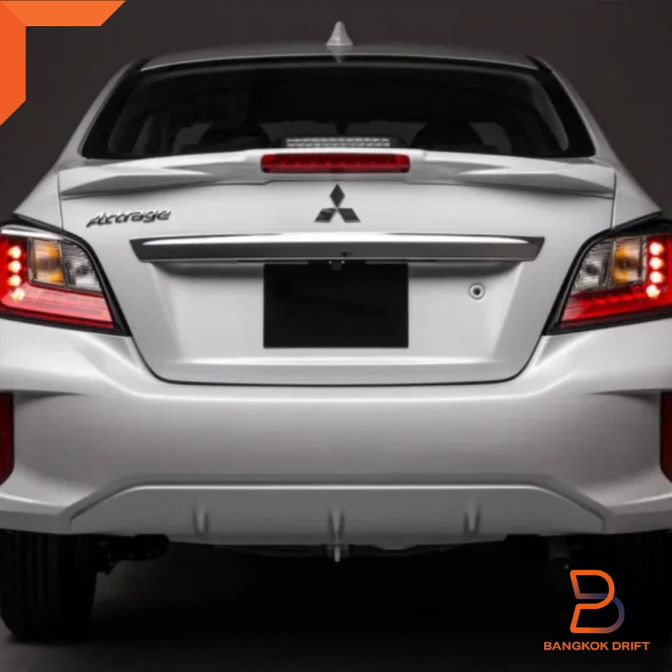 LÁMPARA TRASERA DERECHA DERECHA PARA MITSUBISHI MIRAGE G4 SEDÁN 20-24 8330B260 4 PUERTAS Foto 3 de 4