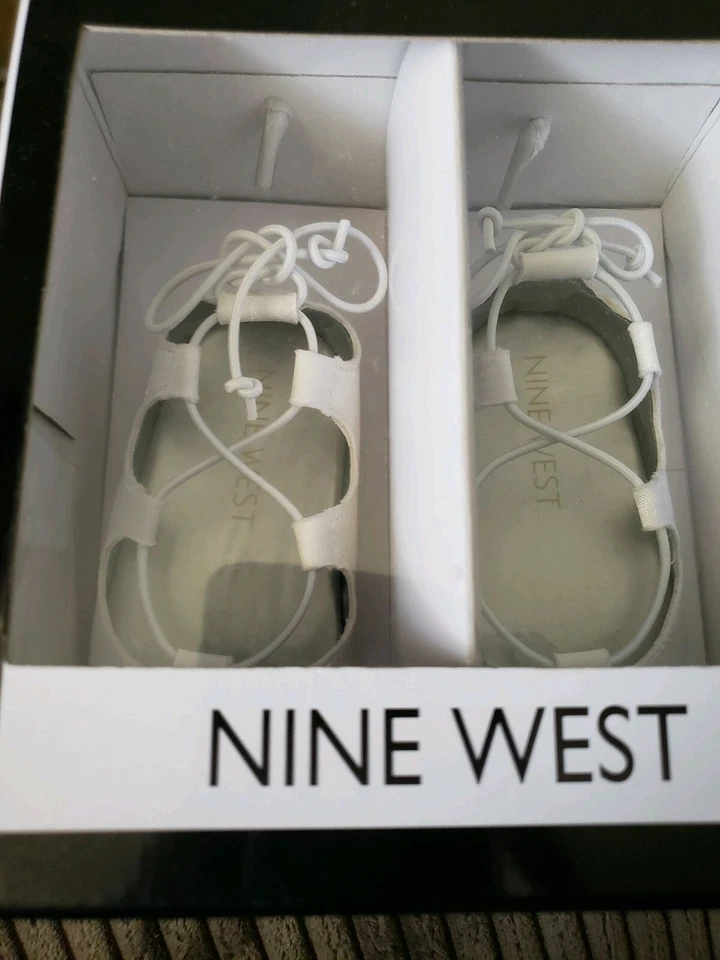 Nine West Selene 婴儿鞋 白色 2 码 婴儿鞋 — 第 4/4 张图片