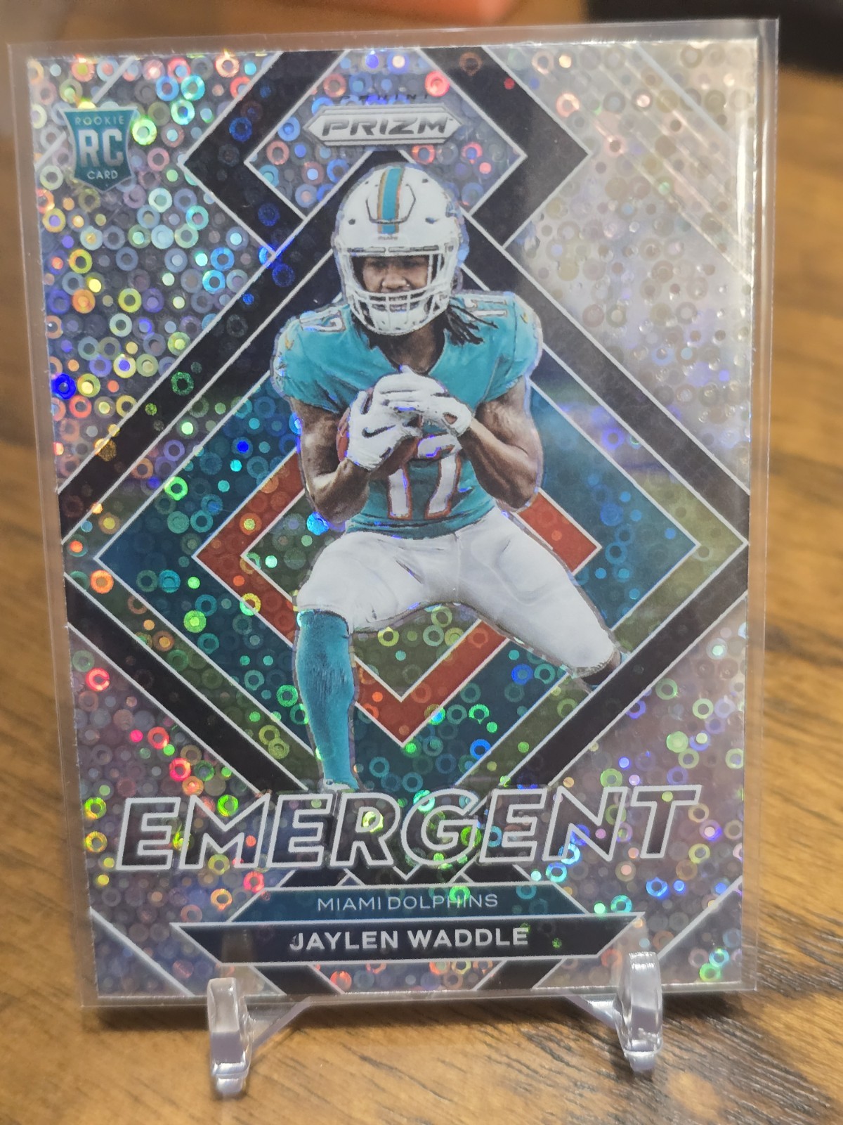 2021 Prizm Jaylen Waddle #E-8 - Rookie Emergent No Huddle Disco