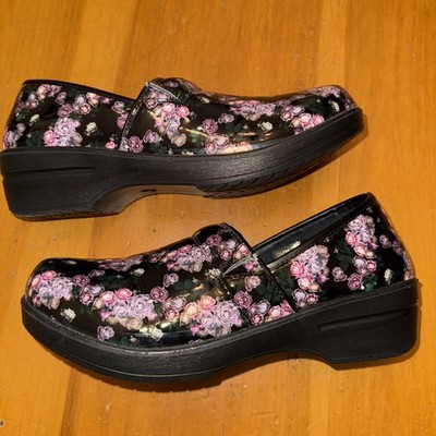 Marilyn Monroe Size 10 Nurse Shoes by Medichic Floral Print Professional Clogs