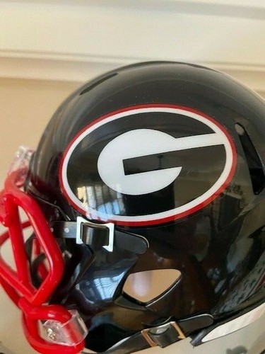 GEORGIA BULLDOGS MINI HELMET SIDE DECALS - ONE PAIR - MINI HELMET - 3M 15MIL - Picture 8 of 8