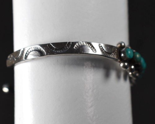 Altes handgehauenes Zuni mit 13 Türkis Schlangenaugen Sterlingsilber Armband 14,8 g - Bild 4 von 16