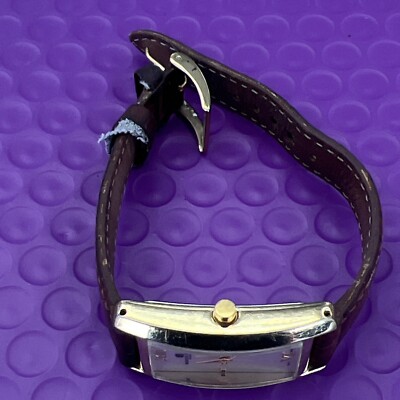 ❤️ Charles Hubert Paris 6670 G ladies Gold Tone Watch  display picture 3