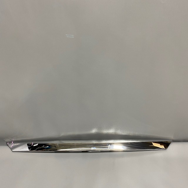 Nissan 84810 9w60d