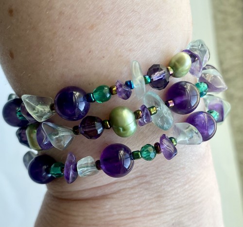 Memory Wire Bracelet with Amethyst, Rainbow Fluorite, and Freshwater Pearls - Picture 2 of 2