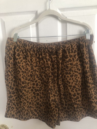 A New Day Women Brown Zebra Pull On Elastic Waist Shorts With Pockets Size XL. - Picture 5 of 6