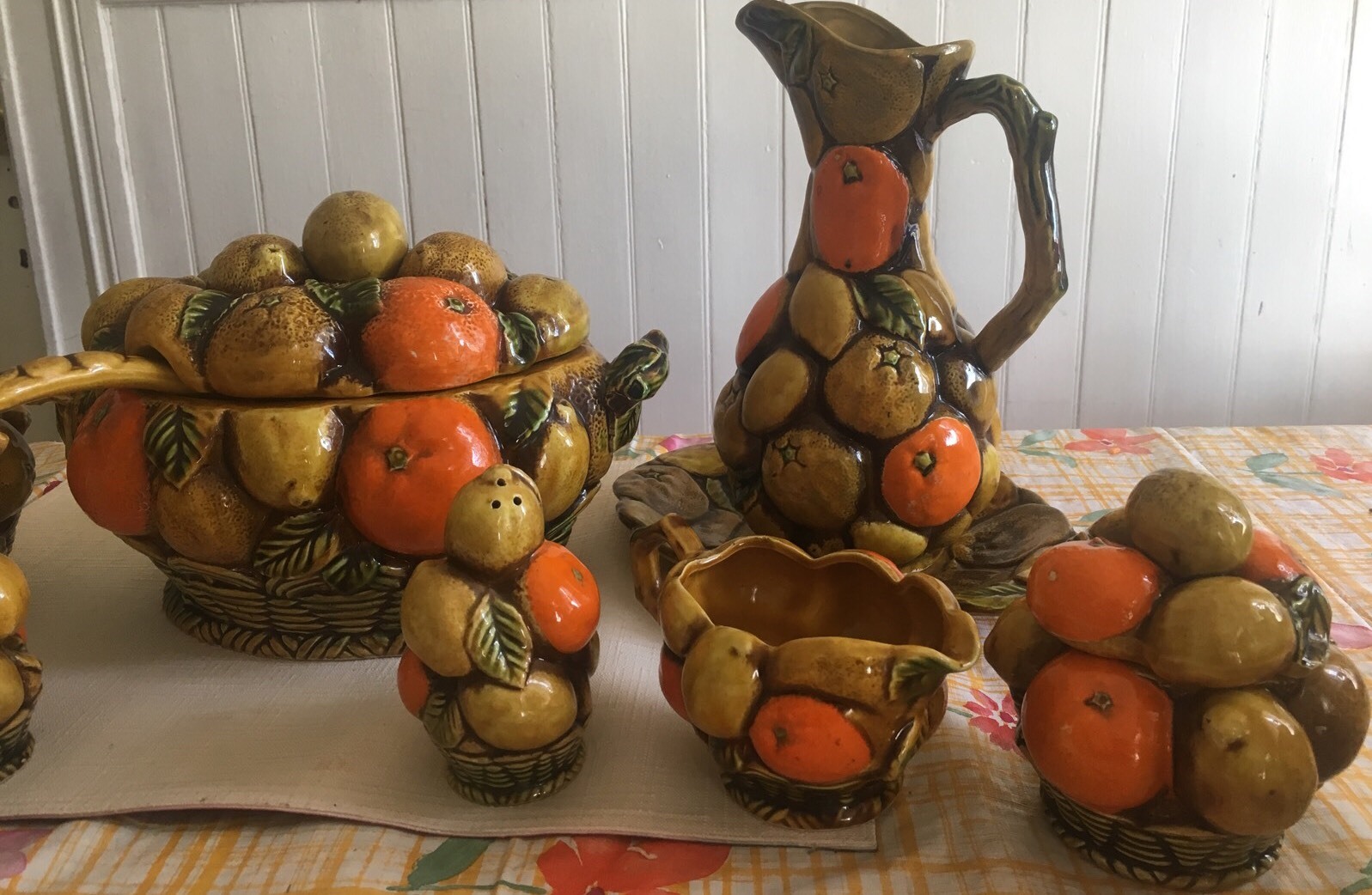 Inarco Vintage 8 Piece Orange Spice Fruit Soup Taurine Pitcher Creamer Sugar Etc Nowy przyjazd