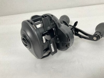 リール Abu Garcia REVO BEAST 40HS Abu Garcia REVO BEAST 40 HS Baitcasting Fishing Reel Right