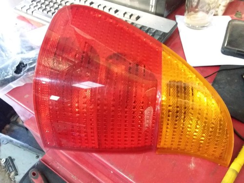 BMW X5 LEFT TAILLIGHT AMBER FLASHER, E53, 11/00-09/03 00 01 02 03