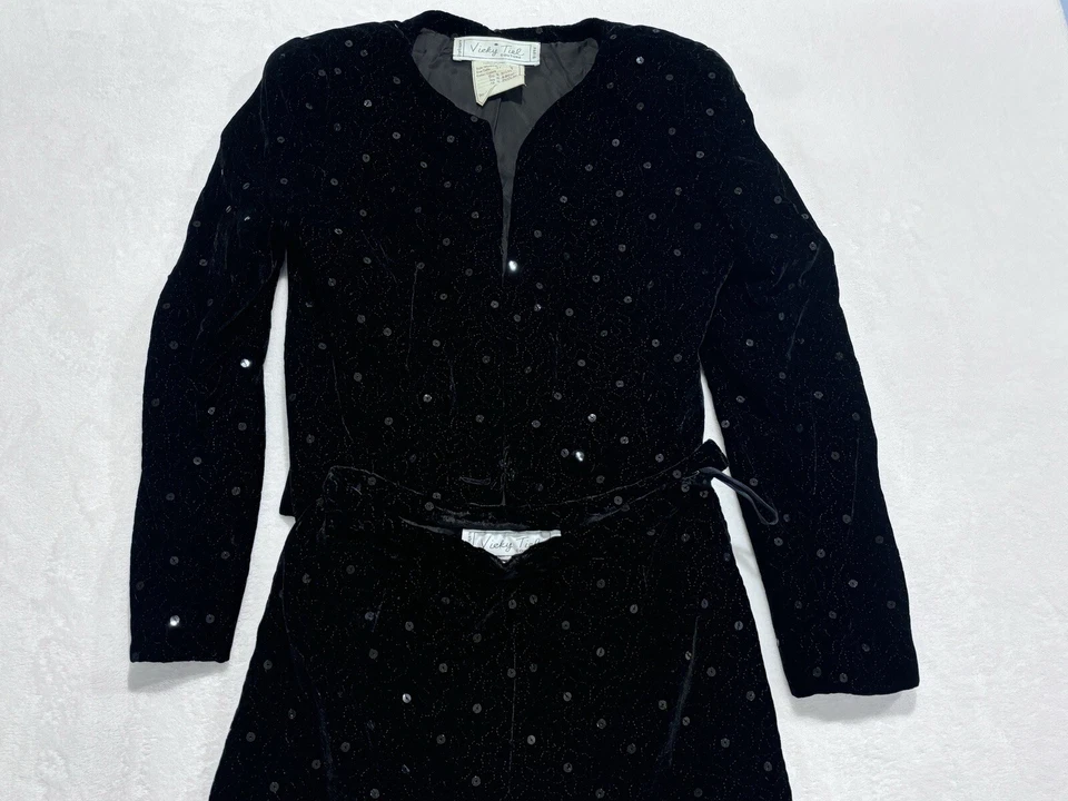 Vintage Vicky Tiel Silk Blend Jacket and Skirt Set, Size S, Black, 25TH3K808 - Image 3 of 4