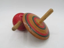 2 VINTAGE WOODEN TOPS STRING LAUNCHED CHILDREN'S TOYS!