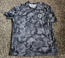 Nike Running 2019 Bank Of America Shamrock Shuffle 8k Dri-Fit Shirt Men's XL