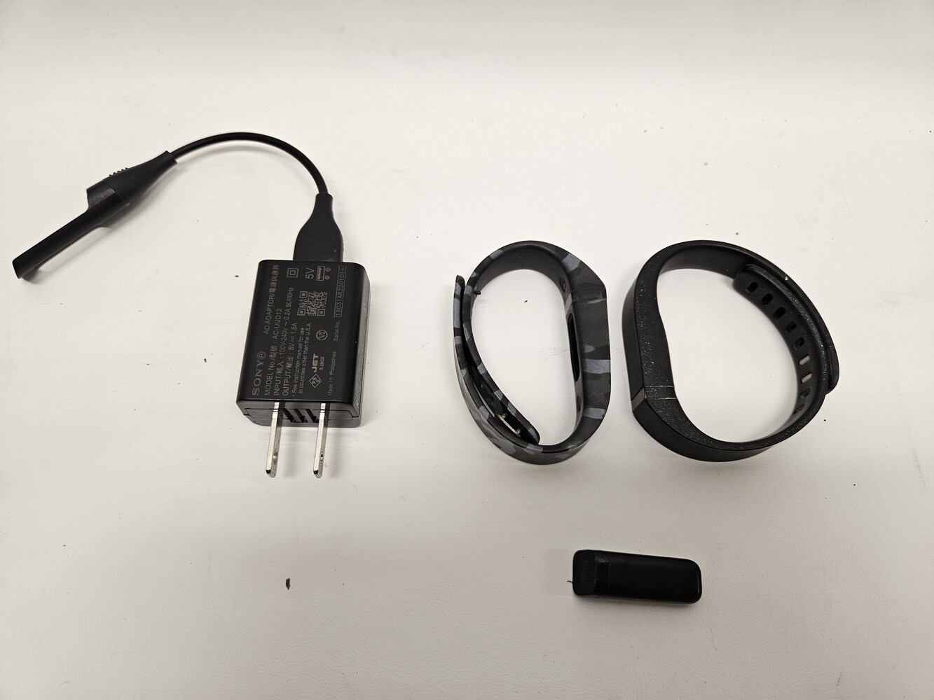 Fitbit Flex FB401 Fitness Activity Tracker with Band and Charger - Tested!