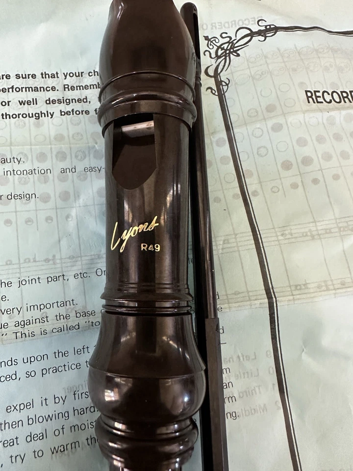 Grabadoras y Lyons LYR49 barrocas Yamaha Soprano Descant YRS-24B de colección (2) usadas en excelente estado Foto 3 de 4