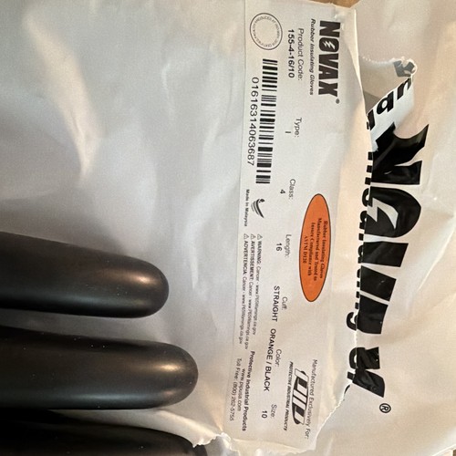 Rubber Insulating New NOVAX D120 Class 4 Type I Rubber Insulating Gloves Size 10 length ...