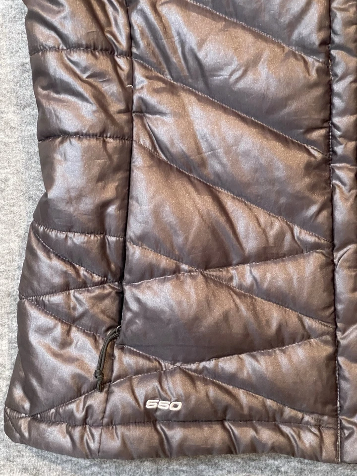 Chaleco acolchado de plumón de ganso The North Face 550 Series negro para mujer XS cremallera Foto 2 de 4