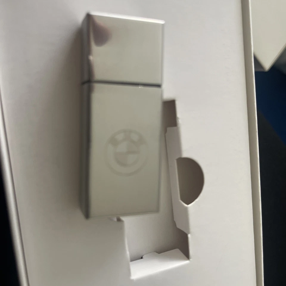 Original BMW Navi Update Premium 2018-1 - Bild 3 von 4